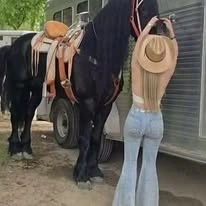 Mandó la foto al chat equivocado y aprendió la lección