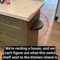 Para qué sirve realmente el estante bajo la isla de la cocina